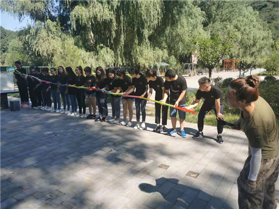 东营企业拓展培训,东营团队拓展1天训练营,东营拓展公司电话