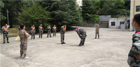 河池军事拓展公司,河池企业拓展培训公司,河池青少年素质拓展
