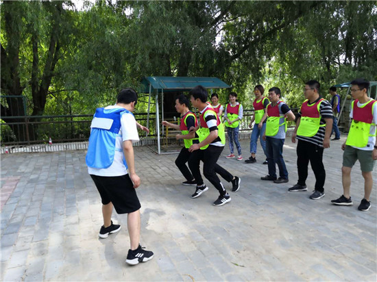 河池市户外拓展公司,河池市组织拓展,河池室内拓展培训