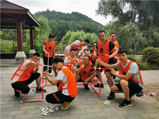 利川户外拓展团建,利川企业拓展培训机构,利川素质拓展团建