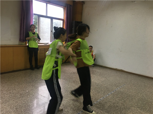 临汾学生拓展公司,临汾青少年户外拓展课,临汾企业员工拓展团建