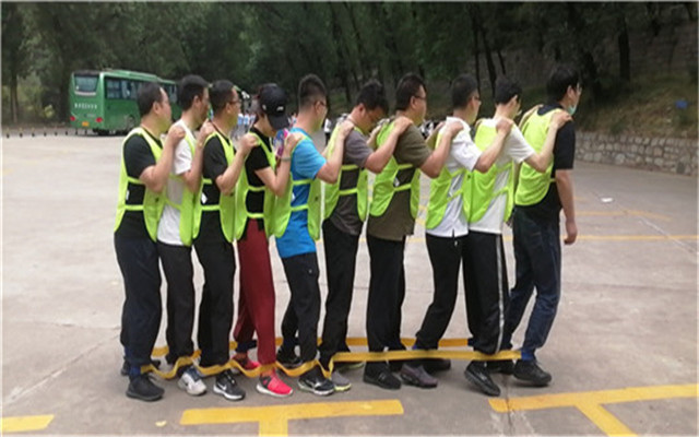 利川公司拓展哪家好,利川户外拓展训练公司,利川两天一夜拓展训练公司