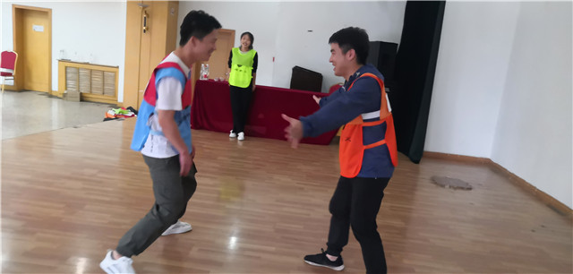 石家庄户外拓展露营公司,石家庄亲子拓展公司,石家庄员工企业拓展训练