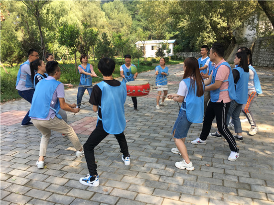 萍乡户外拓展训练,萍乡亲子拓展团建,萍乡员工素质拓展训练