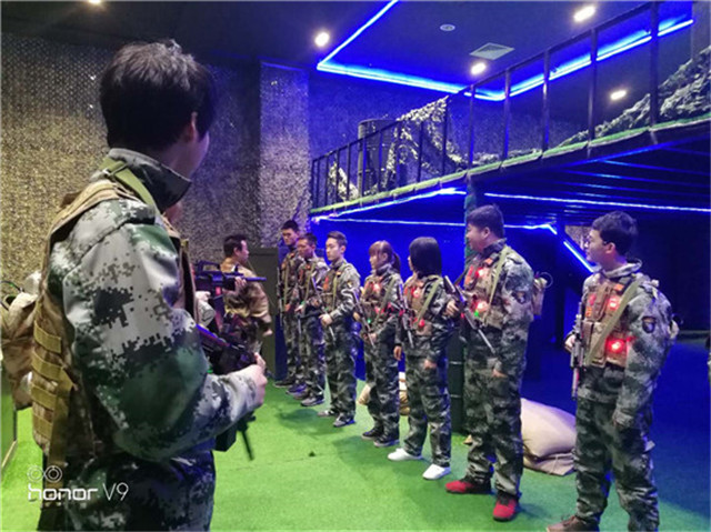 大庆玩真人cs的地方