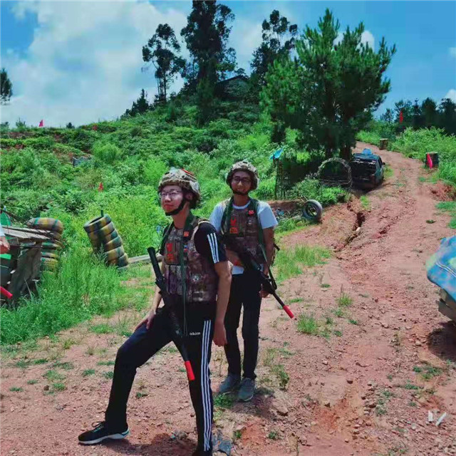 华容户外拓展训练营,华容军事拓展训练,华容哪里有户外拓展基地