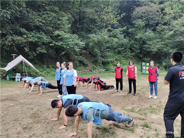 高平户外拓展训练基地,高平青少年拓展公司,高平野外拓展团建